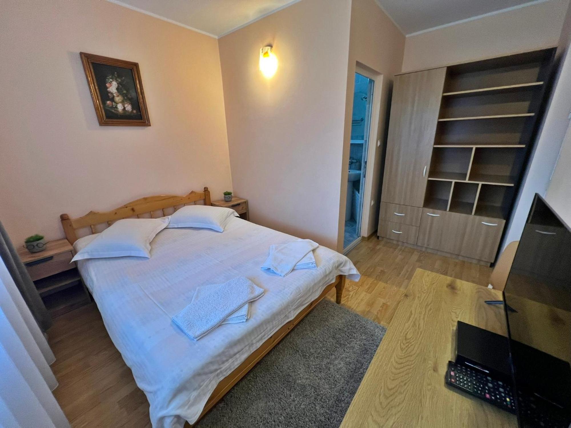 Lepşa Casa Potcoava酒店 外观 照片